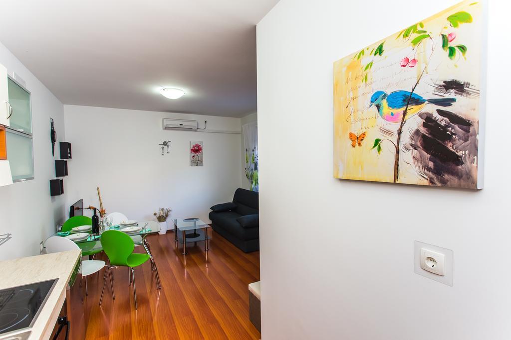 Apartman Nikolic 2 Lägenhet Kaštela Exteriör bild